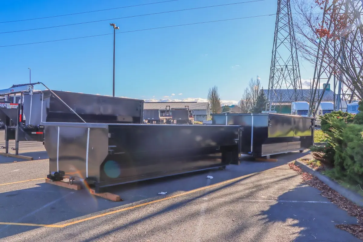 Professional dumpster rental and junk removal service in Pacific